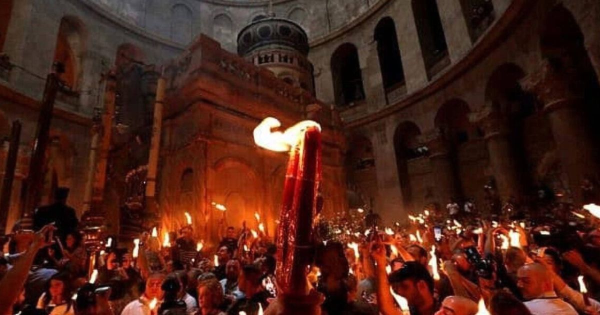 Holy Light Mission Amid Conflict: Greece Ensures Orthodox Easter Tradition Under Tight Security