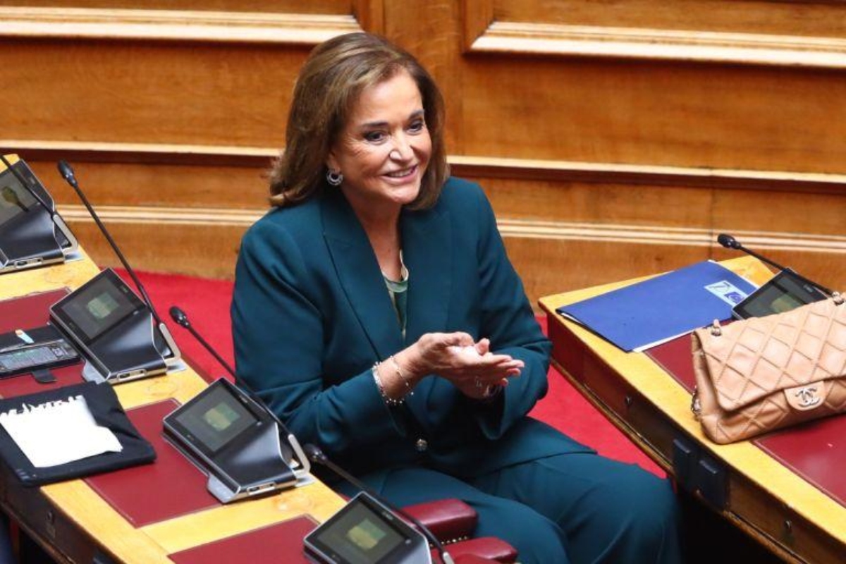 Πολιτικός σεισμός στο Μαξίμου–Παραίτηση Λαζαρίδη μετά το “άδειασμα” Μπακογιάννη,παρασκήνιο δύο ταχυτήτων