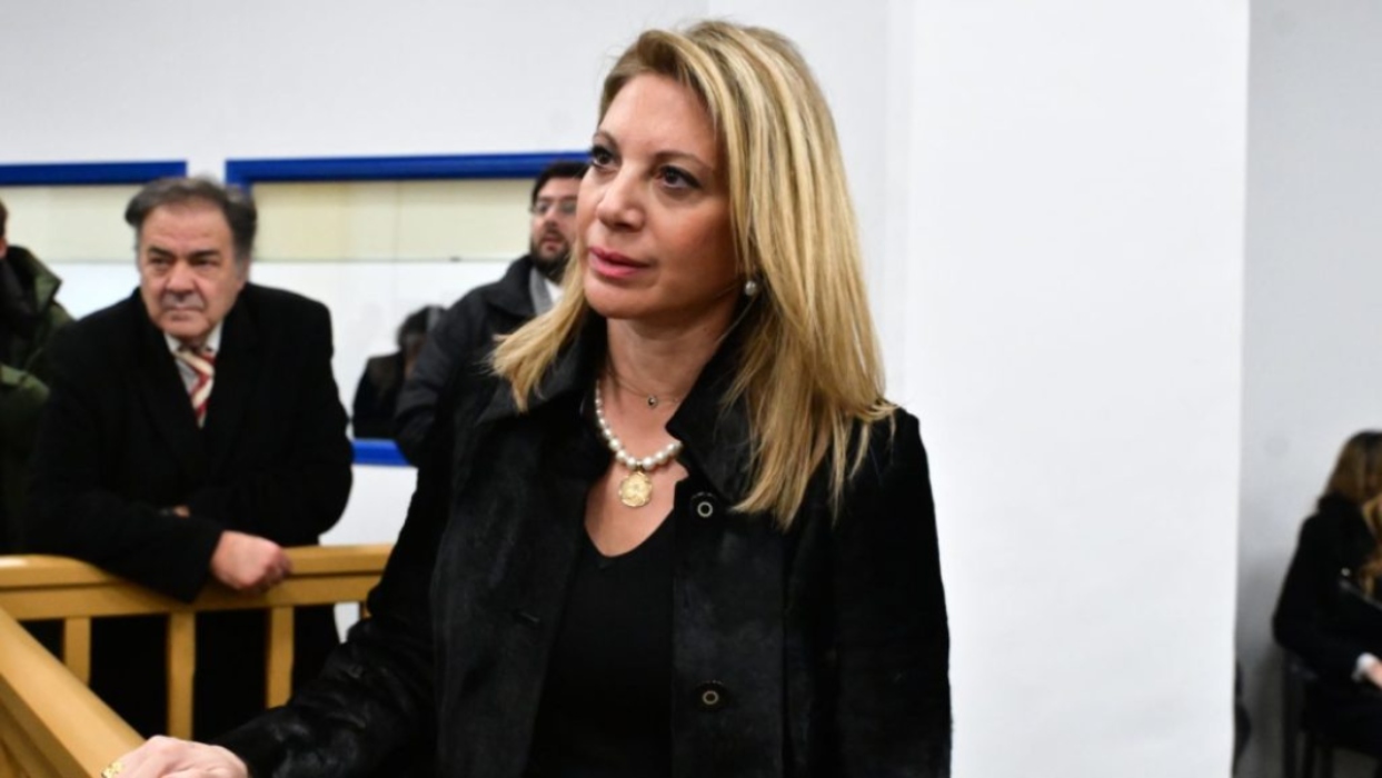 Πριν τον Τσίπρα, η Καρυστιανού: το παρασκήνιο μιας πρόωρης στροφής