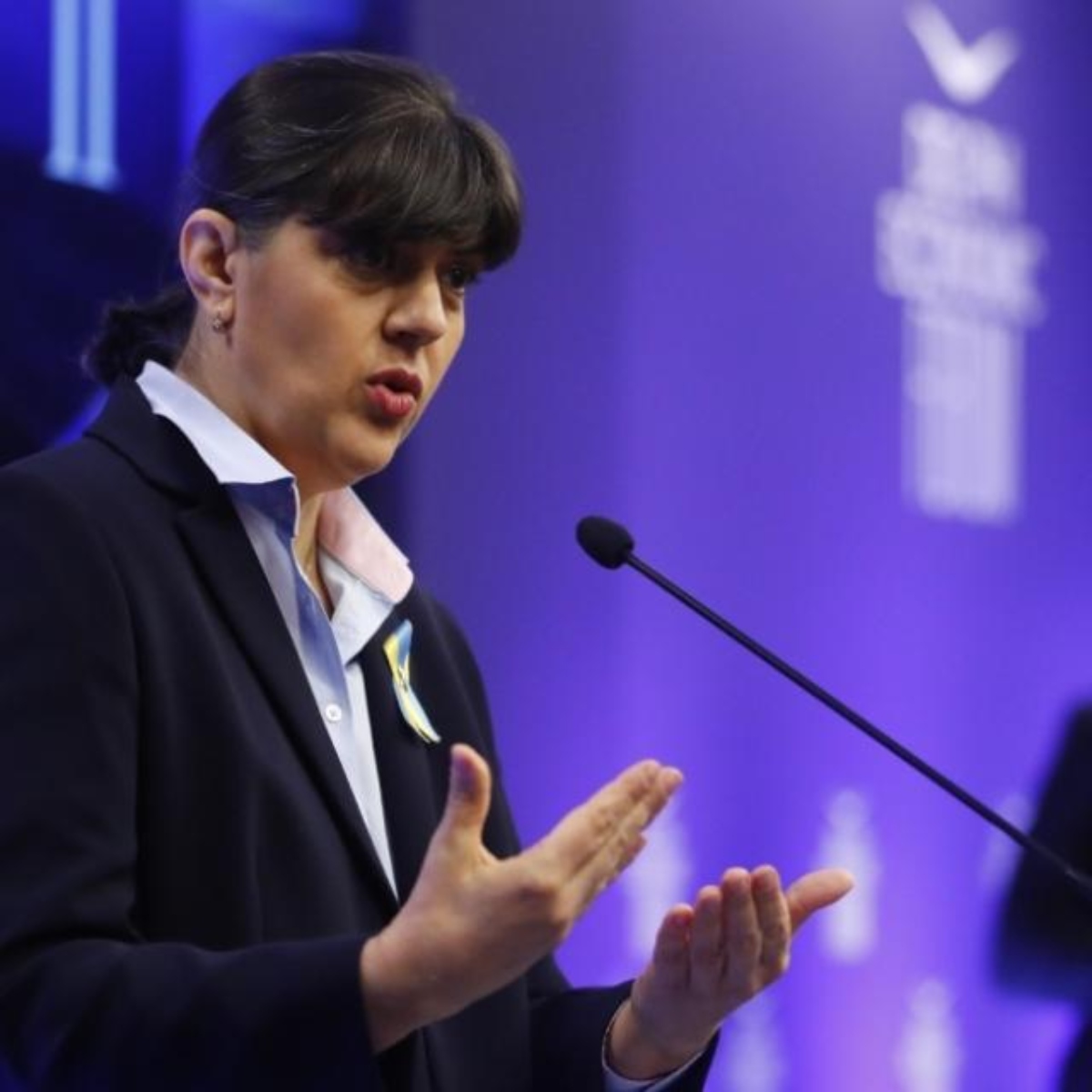 «Δεν είναι διαμεσολάβηση, είναι έγκλημα» – Σκληρή απάντηση Κοβέσι σε ερώτηση-φωτιά