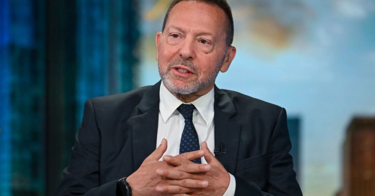 Stournaras’ Double Warning: Greek Economy Hurt by Global Shocks — Elections Could Worsen Risks