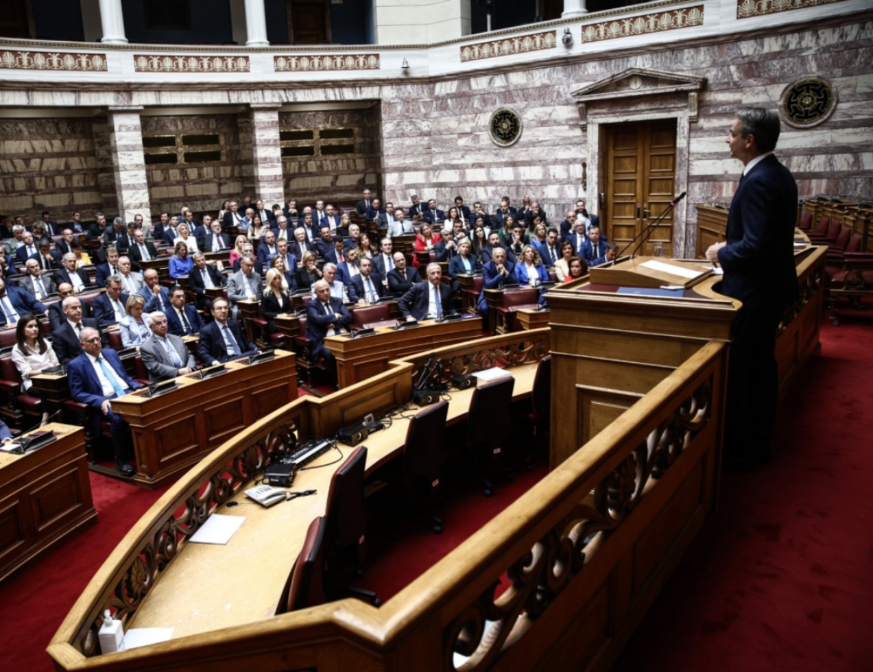 Βόμβα στη ΝΔ: Άρσεις ασυλίας 11+2 “γαλάζιων” – φόβος διαγραφών και σχέδιο αποχής-μήνυμα στο Μαξίμου