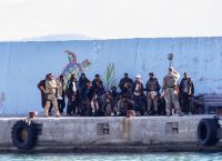 Μετανάστες: 20.000 λιγότερες αφίξεις σε έναν χρόνο
