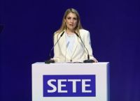 Τουρισμός χωρίς σχέδιο: Το ελληνικό success story δείχνει σημάδια κόπωσης