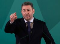 Νίκος Ανδρουλάκης: «Η ακρίβεια απαιτεί πολιτική αλλαγή» – Επίκαιρη ερώτηση στον πρωθυπουργό