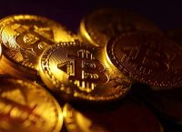 Bitcoin κάτω από τα 60.000 δολάρια – Νέες πιέσεις βλέπουν οι αναλυτές στην αγορά crypto