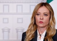 Μελόνι για αμυντικές δαπάνες: «Εμείς θα καθορίσουμε τους χρόνους, τους τρόπους και τις προτεραιότητές μας»