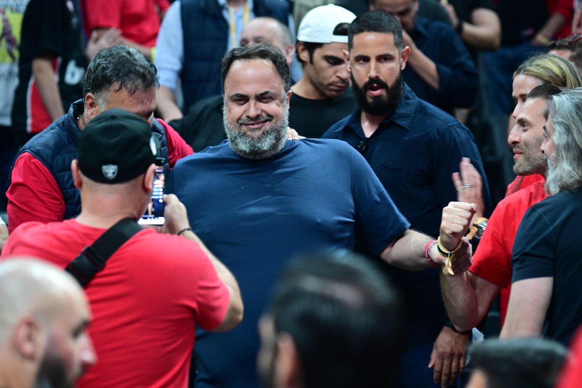 Ολυμπιακός – Ρεάλ: Επεισόδιο ανάμεσα σε Μαρινάκη και Δημητριάδη σύμφωνα με δημοσιεύματα [vid]