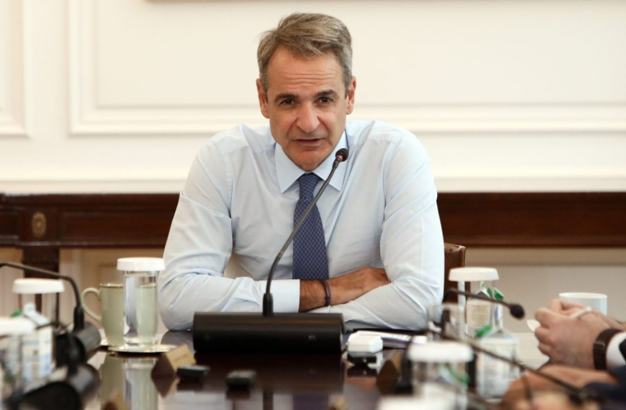 ΜΗΤΣΟΤΑΚΗΣ ΣΕ ΡΥΘΜΟ… ΕΚΛΟΓΩΝ: Στεγαστικά, μισθοί, ασφάλεια και δισ. στην αγορά