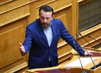 Παππάς κατά κυβέρνησης για το ιδιωτικό χρέος: «Είχατε 120 δισ. και αφήσατε 1,8 εκατ. οφειλέτες να πνίγονται»