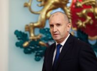 «Μιλήστε με τη Μόσχα τώρα!» – Ο Ράντεφ τινάζει στον αέρα την ευρωπαϊκή γραμμή για την Ουκρανία
