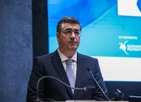 Καθησυχαστικός ο Τζιτζικώστας: Επαρκή τα καύσιμα για τις αερομεταφορές στην Ευρώπη