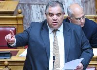 Σπανάκης: Νέες θέσεις σε τρία ΚΕΠ της χώρας
