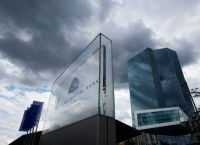 ΕΚΤ: Κοντά σε αύξηση επιτοκίων υπό την πίεση του πληθωρισμού