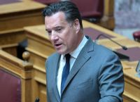 Άδωνις: «Ή αυτοδύναμη ΝΔ ή αυτός ο σχηματισμός» – Το εκλογικό δίλημμα πίσω από την Ακρίτα
