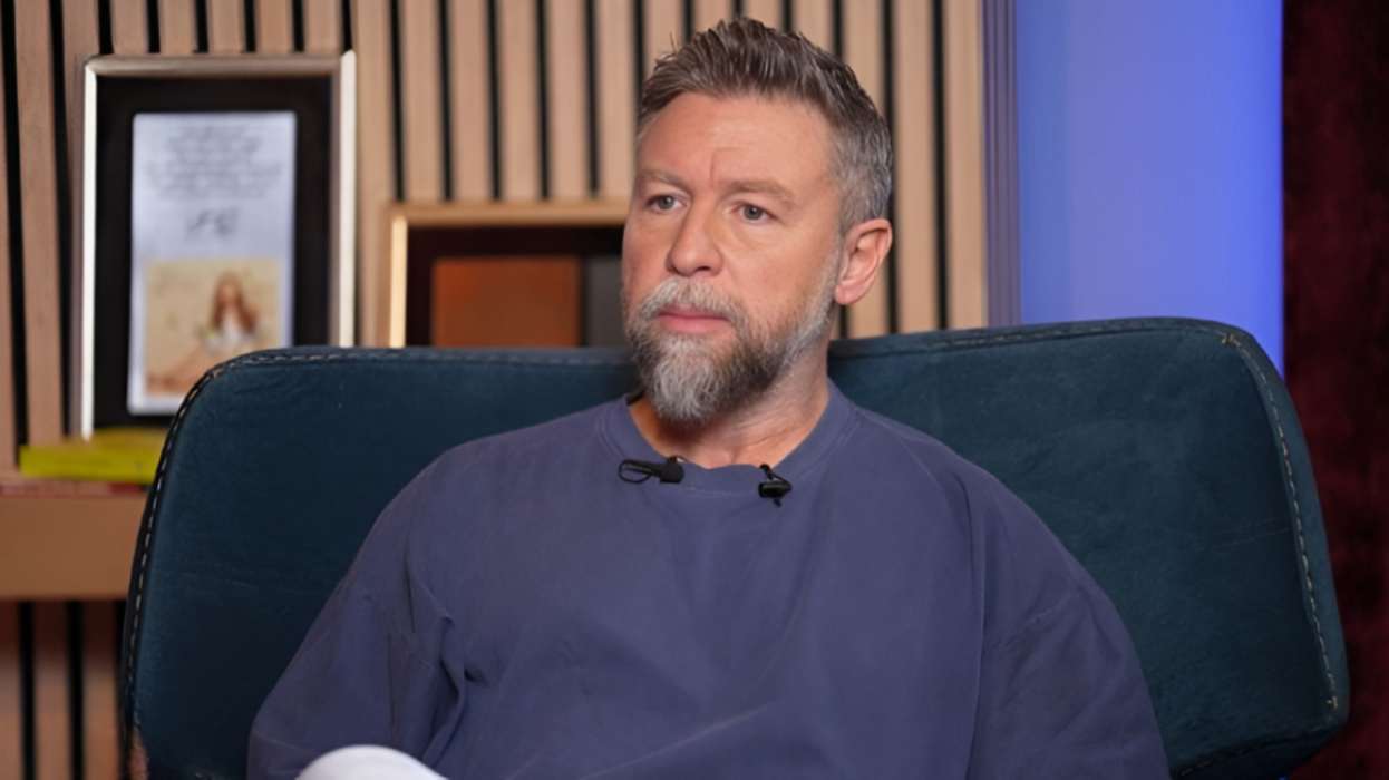 Γιάννης Βαρδής: «Ο πατέρας μου ήταν πιο σκληρός απ’ όσο έπρεπε – Λυτρώθηκα όταν παραδέχτηκε τα λάθη του»