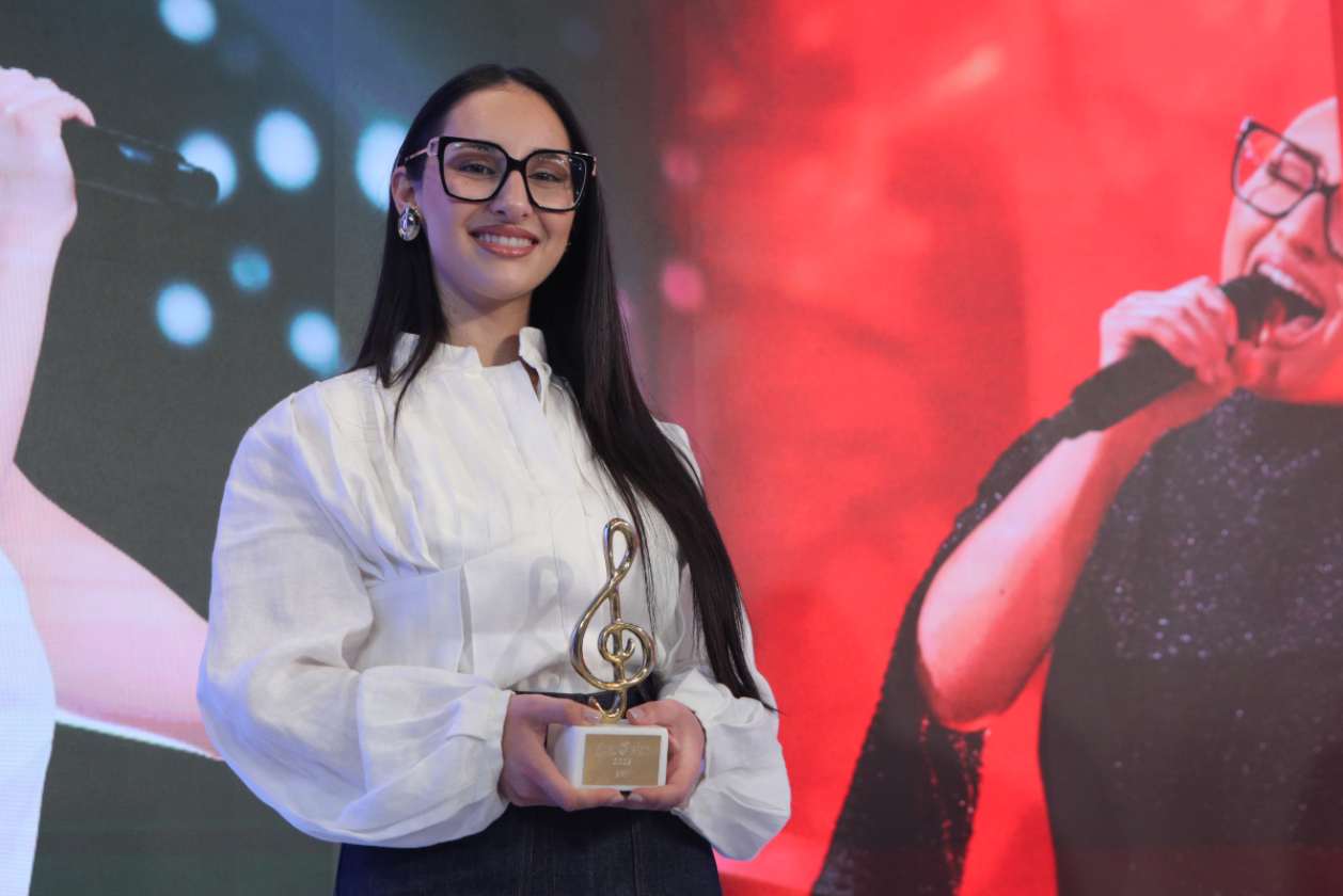 «Τι έπαθε;» Η Klavdia εμφανίστηκε με πρησμένο πρόσωπο και οι θαυμαστές της ανησύχησαν