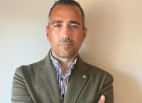 Νυφούδης: «Οι εισφορές των μελών πληρώνουν την ΕΛ.Α.Σ.» – Αντεπίθεση σε ΝΔ και ΠΑΣΟΚ για τα οικονομικά
