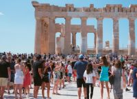 Τουρισμός για Όλους 2026-2027: Πότε ξεκινούν οι αιτήσεις και ποιοι είναι οι δικαιούχοι