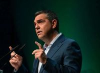 Τσίπρας: Το «Εθνικό Συμβούλιο των 400+1» σηματοδοτεί επιστροφή – Στόχος μια μεγάλη προοδευτική παράταξη