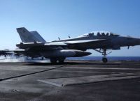 Στο χείλος του πολέμου: ΗΠΑ και Σαουδική Αραβία χτυπούν το Ιράν μετά την πυραυλική επίθεση