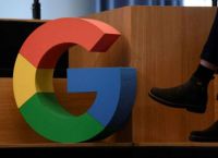 Βρυξέλλες: «Καμπάνα» 890 εκατ. ευρώ στη Google – Σύγκρουση Ε.Ε. και Ουάσιγκτον για τον DMA