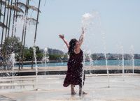 Καιρός: «Βουτιά» στη θερμοκρασία και θυελλώδεις άνεμοι – Πού θα φτάσουν τα 9 μποφόρ