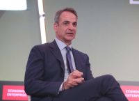 Μητσοτάκης στον Economist: Εκλογές την άνοιξη του 2027–Σταθερότητα στην Ελλάδα, περισσότερη ισχύς στην Ευρώπη