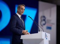 Τι θα βγάλει από το «καλάθι» της ΔΕΘ ο Μητσοτάκης; Συντάξεις, φόροι, μικρομεσαίοι και €1,1 δισ. για ενέργεια