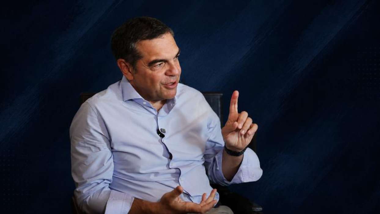 Ο ΣΥΡΙΖΑ στη δίνη της διάλυσης: Η βαριά πολιτική κληρονομιά του Αλέξη Τσίπρα και η επόμενη ημέρα