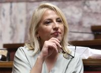 ΣΥΡΙΖΑ σε «restart» πριν από τη ΔΕΘ: 70.000 μέλη, 35 Νομαρχιακές και μήνυμα ότι «είμαστε εδώ»
