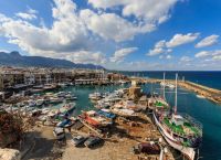 Κερύνεια: Βυθίστηκε πλοίο με εκατοντάδες επιβαίνοντες – Μεγάλη επιχείρηση διάσωσης