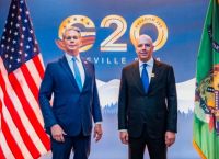 Ο Τραμπ ξαναβάζει τη Ρωσία στο G20 – Οργή Ευρωπαίων, πίεση σε Κίνα και Ιράν