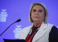 «Χαμός με Βούλτεψη: “Έχω φυσική νοημοσύνη, δεν χρειάζομαι ChatGPT” – Μετωπική για Τσίπρα και Καμμένο»