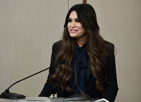 Γκίλφοϊλ στέλνει μήνυμα στους αρχαιοκάπηλους: «Η Ιστορία της Ελλάδας δεν είναι για πούλημα»
